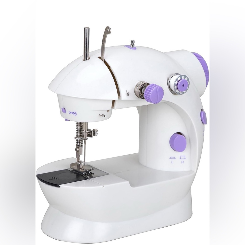 Mini sewing machine